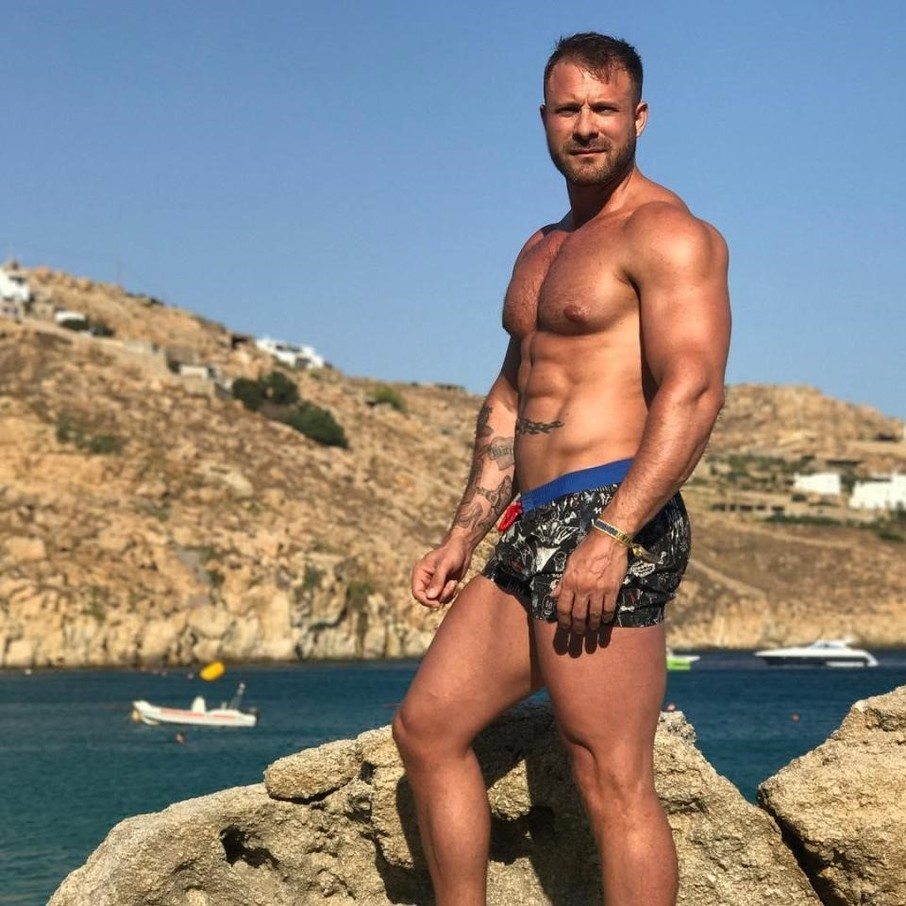 Flight attendant fucking porn star on flight gets suspended 6 flight3